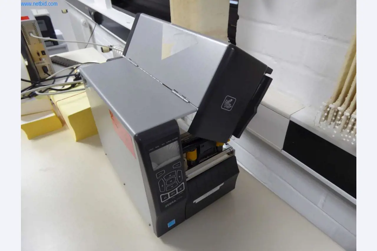 Maschinen und Ausstattung einer Druckerei-1