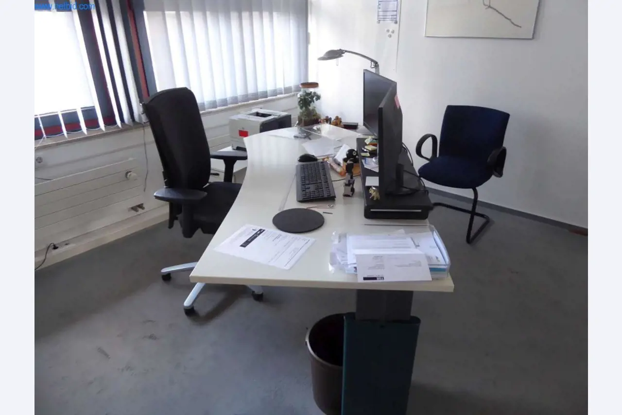Maschinen und Ausstattung einer Druckerei-1