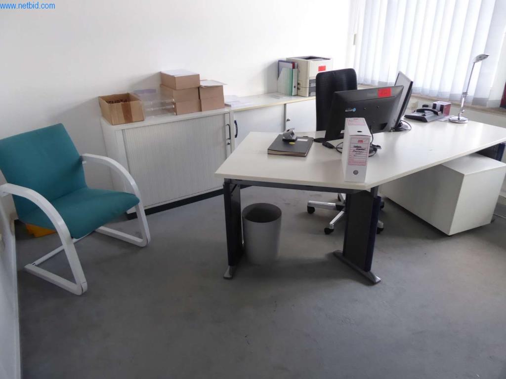 Maschinen und Ausstattung einer Druckerei-1