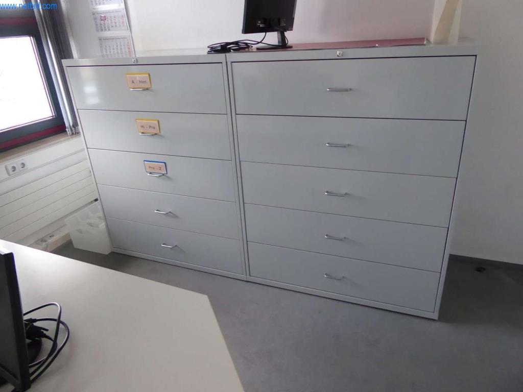 Maschinen und Ausstattung einer Druckerei-2