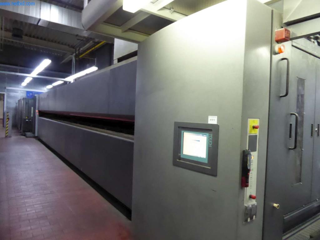 Máquinas e equipamentos numa gráfica-23