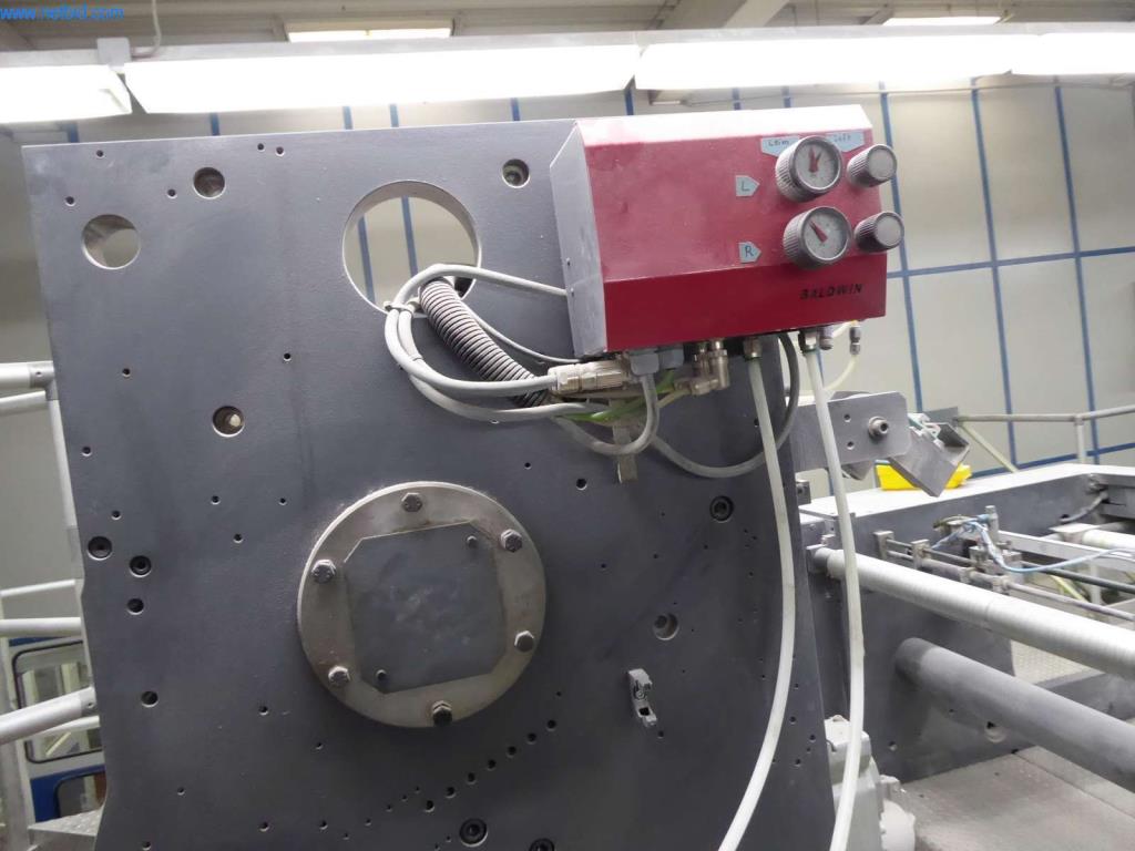 Máquinas e equipamentos numa gráfica-29