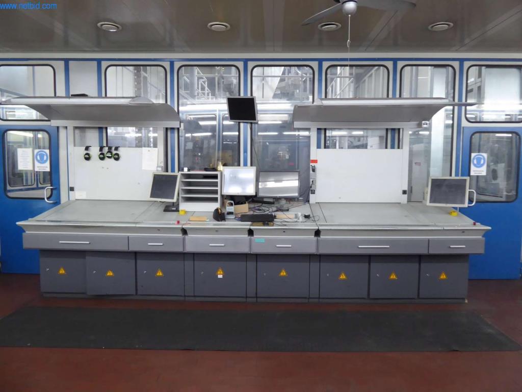 Máquinas e equipamentos numa gráfica-31