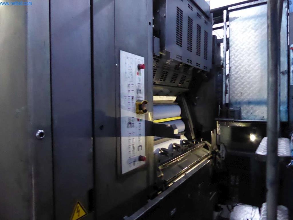 Máquinas e equipamentos numa gráfica-4