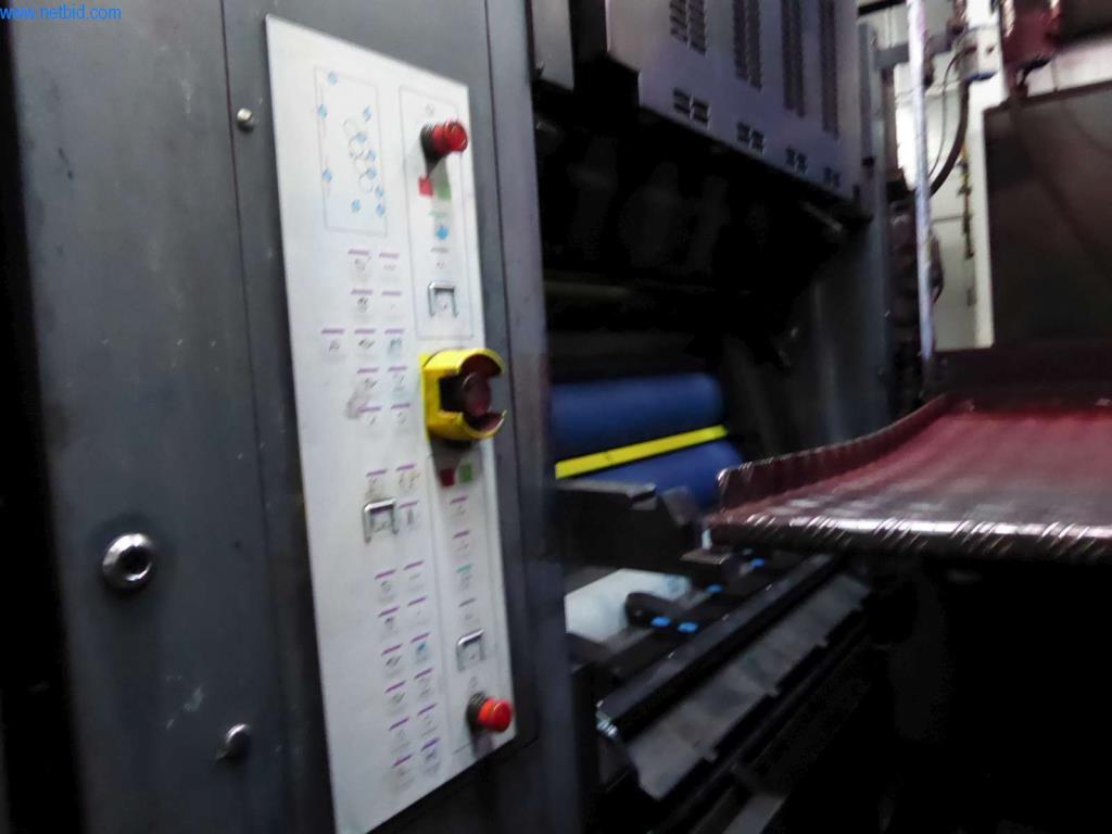 Máquinas e equipamentos numa gráfica-5