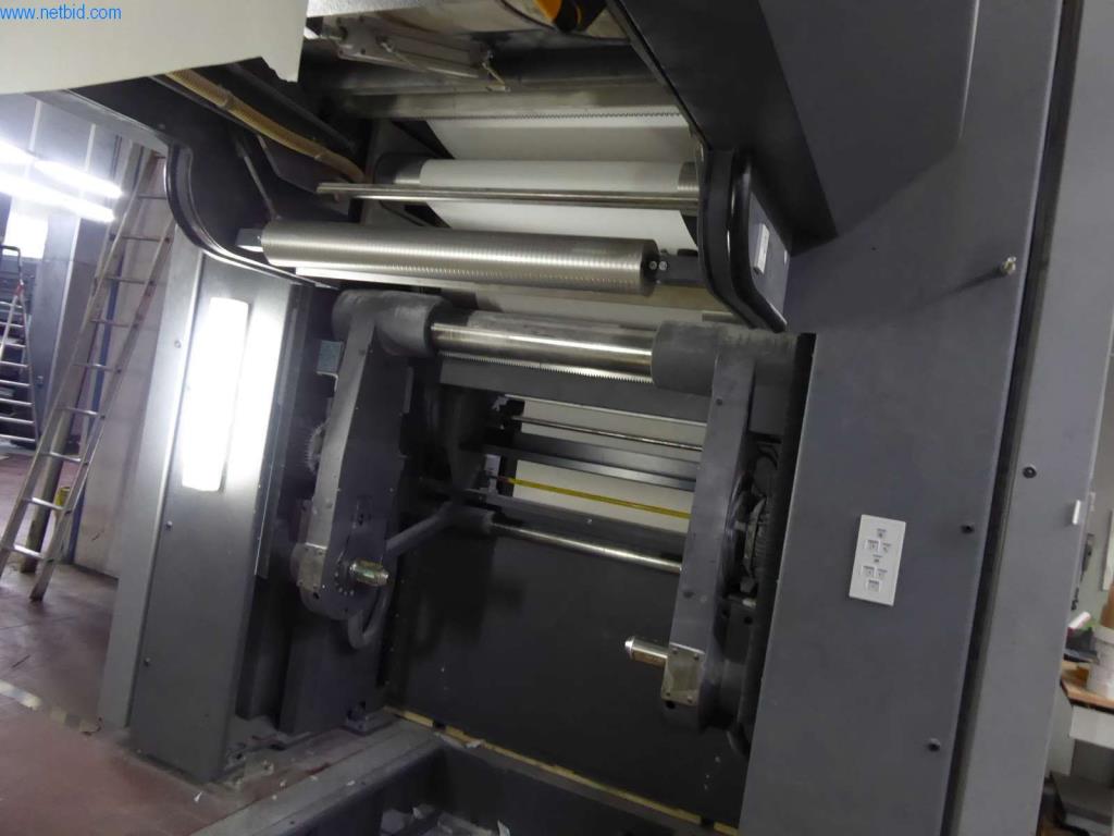 Máquinas e equipamentos numa gráfica-9