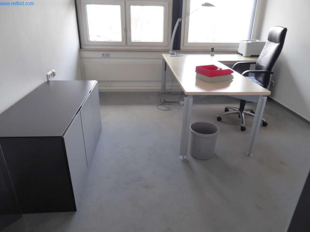 Maschinen und Ausstattung einer Druckerei-1