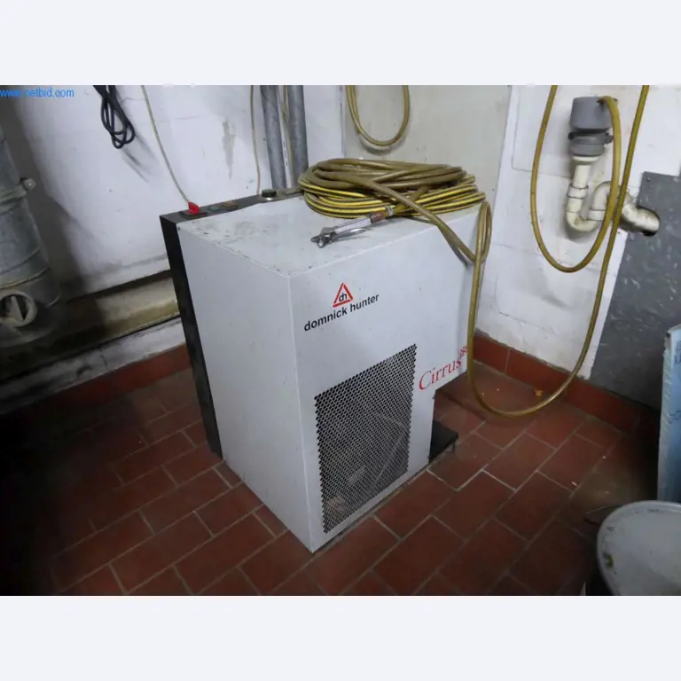 Máquinas e equipamentos numa gráfica-5