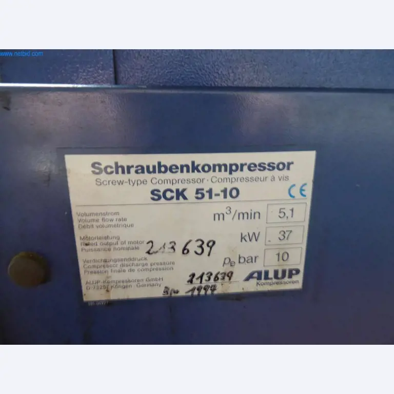 Máquinas e equipamentos numa gráfica-8