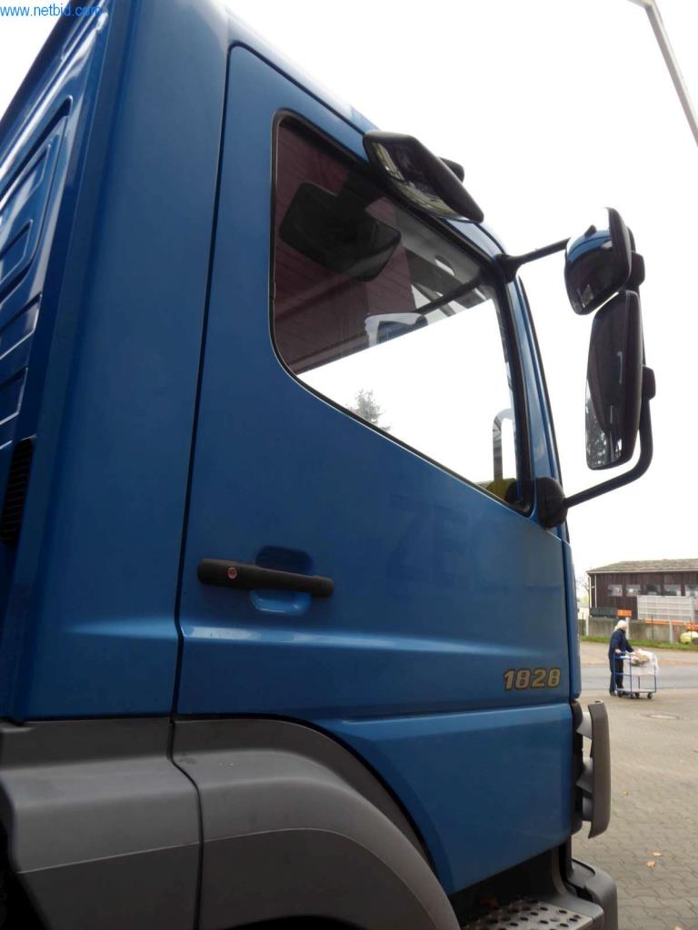 Máquinas e equipamentos numa gráfica-6