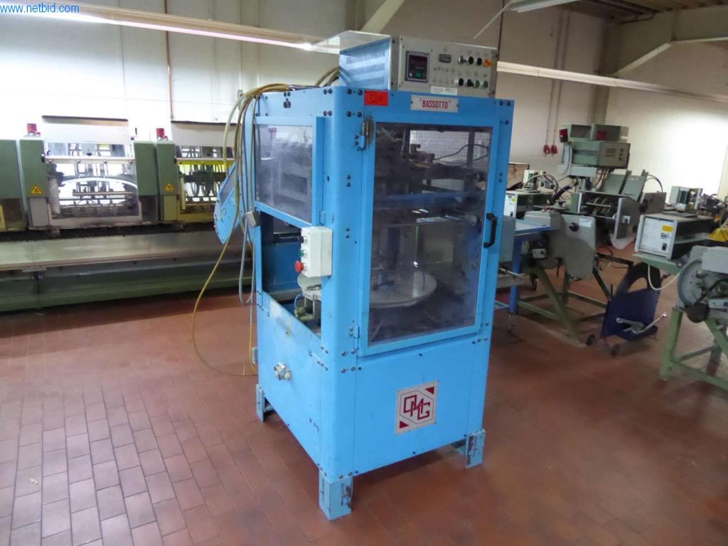 Máquinas e equipamentos numa gráfica-7