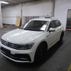 Avto Volkswagen Tiguan 2.0 Tsi 4-motion, R-Line Design