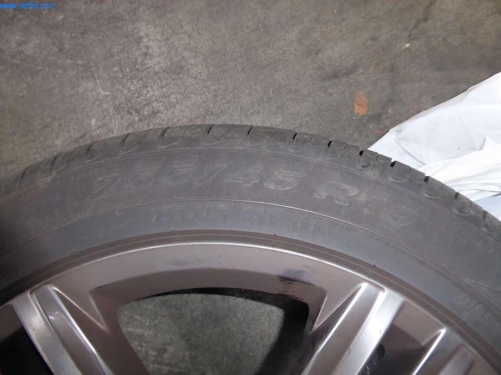 Máquinas e equipamentos numa gráfica-28