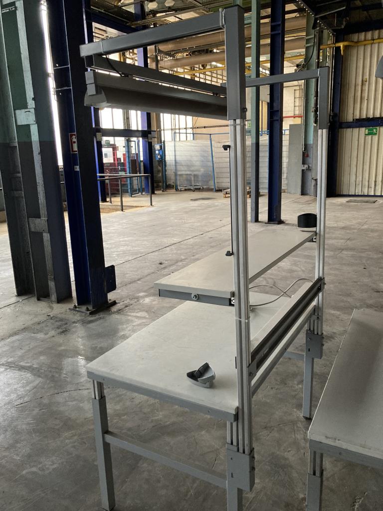 Machines d'un sous-traitant automobile de renom-6