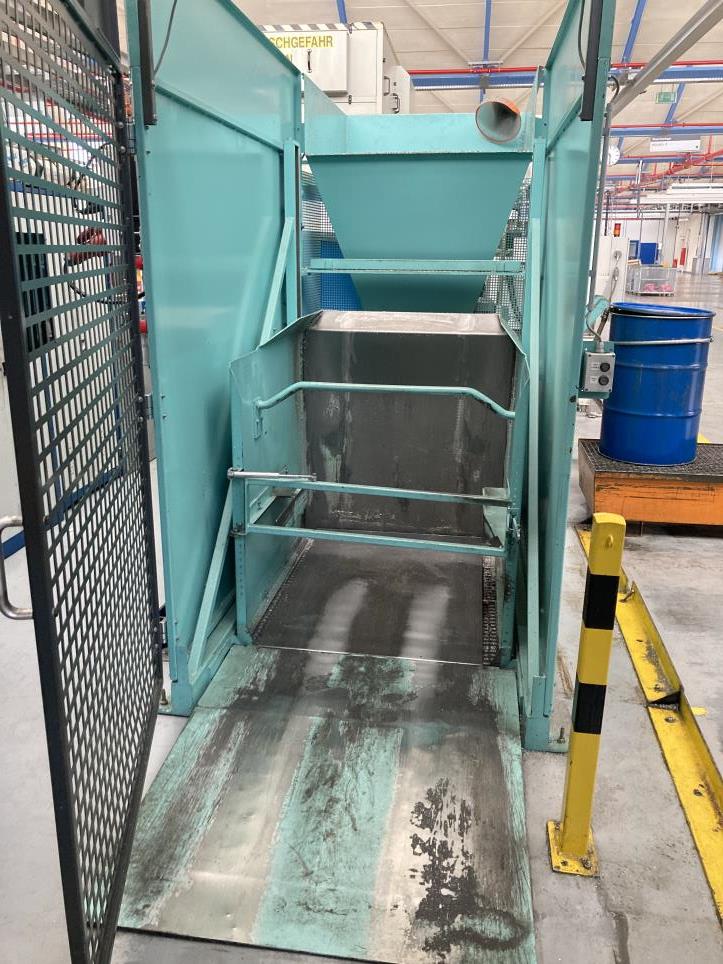 Machines d'un sous-traitant automobile de renom-4