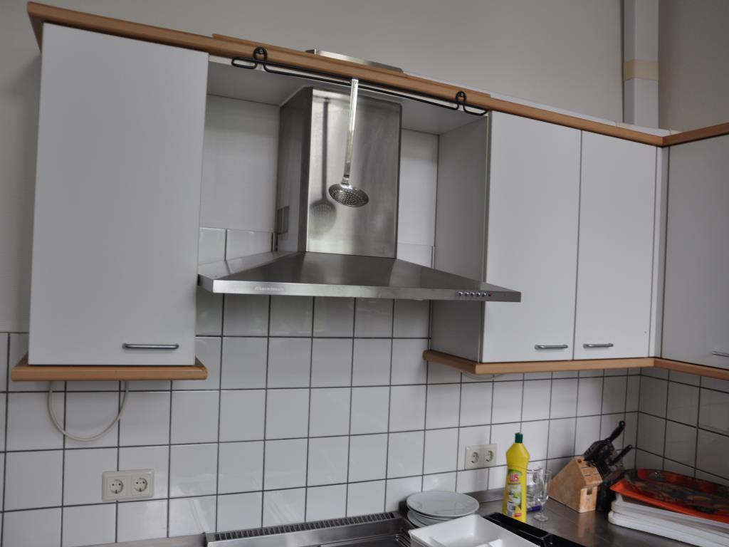 Well-maintained kitchen and canteen equipment-6