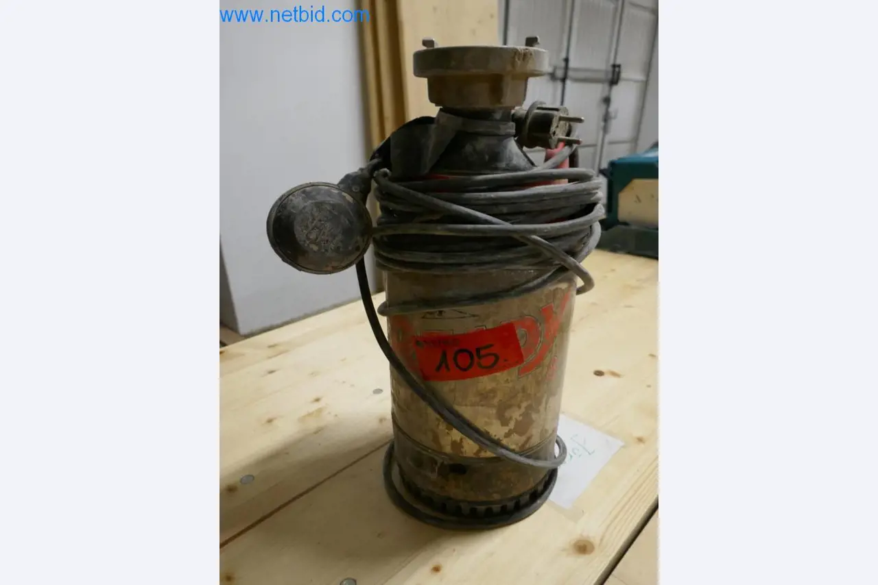 Máquinas en buen estado del sector del diseño de interiores y la construcción-3