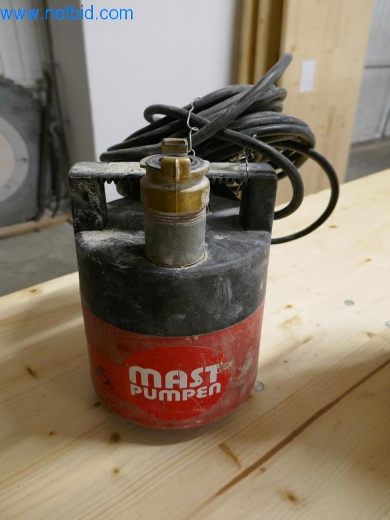 Máquinas en buen estado del sector del diseño de interiores y la construcción-4