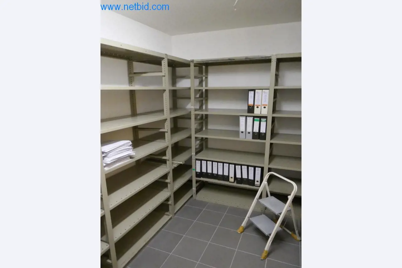 Gepflegte Maschinen aus dem Bereich Innenausbau und Bauhandwerk-2