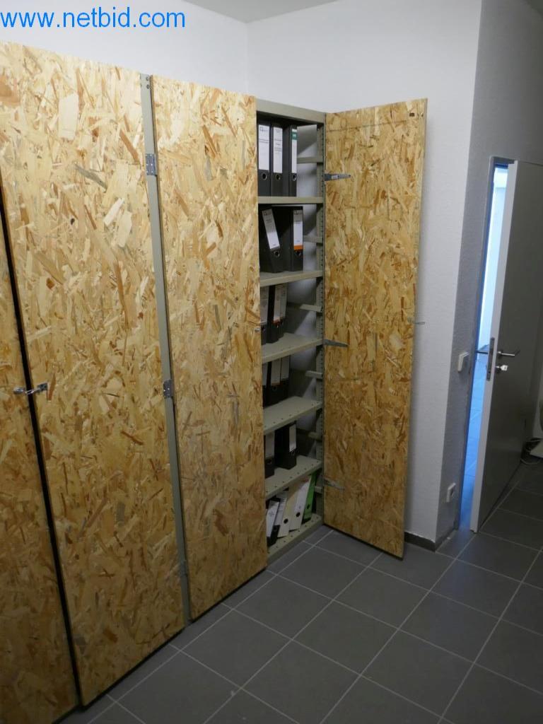 Dobrze utrzymane maszyny z sektora projektowania wnętrz i budownictwa-4