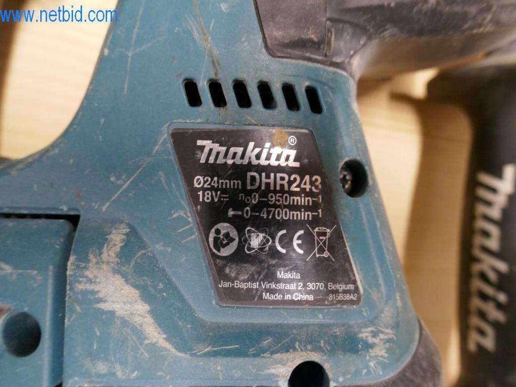 Máquinas en buen estado del sector del diseño de interiores y la construcción-3