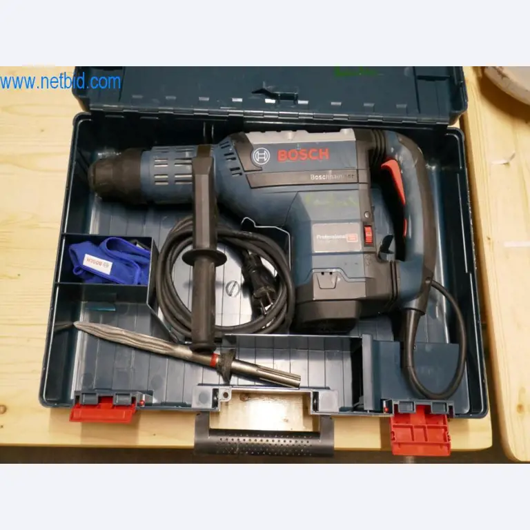 Dobro vzdrževani stroji iz sektorja notranjega oblikovanja in gradbeništva-1