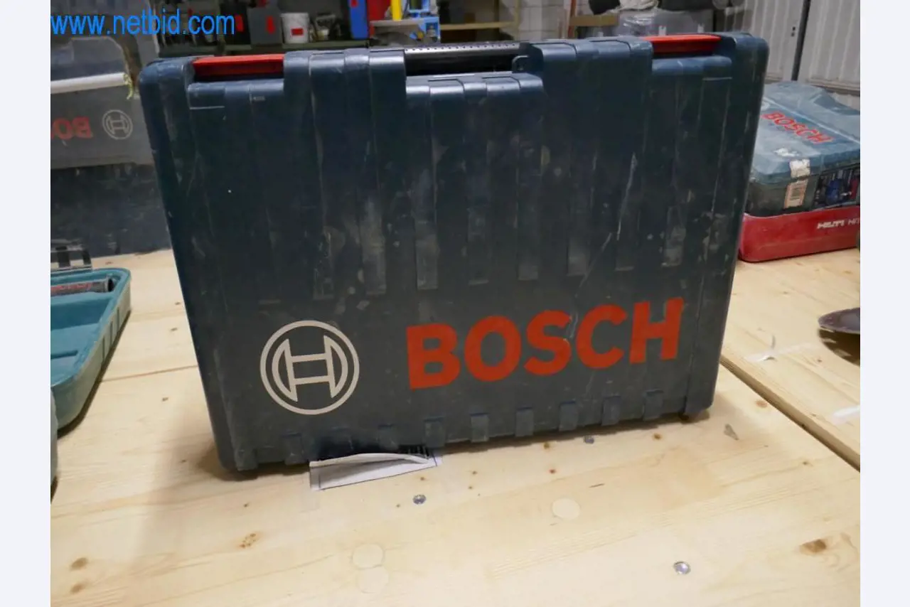 Dobro vzdrževani stroji iz sektorja notranjega oblikovanja in gradbeništva-5