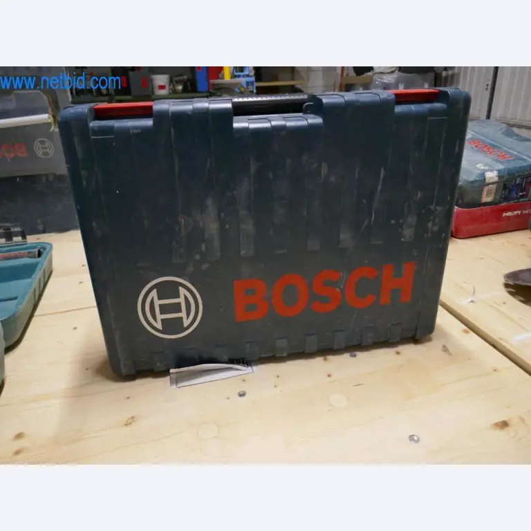 Dobro vzdrževani stroji iz sektorja notranjega oblikovanja in gradbeništva-5