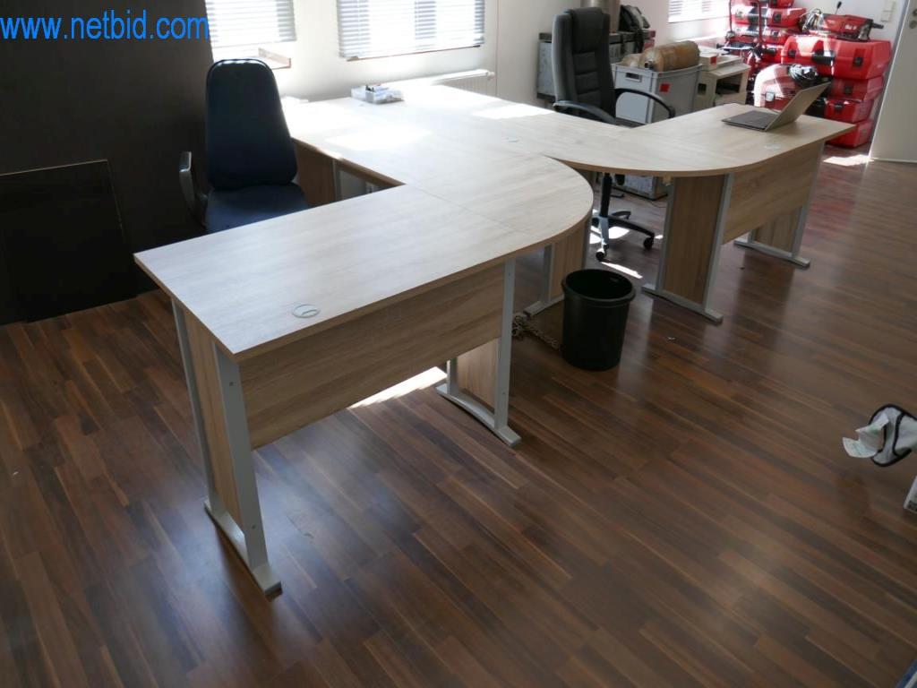 Dobro vzdrževani stroji iz sektorja notranjega oblikovanja in gradbeništva-2