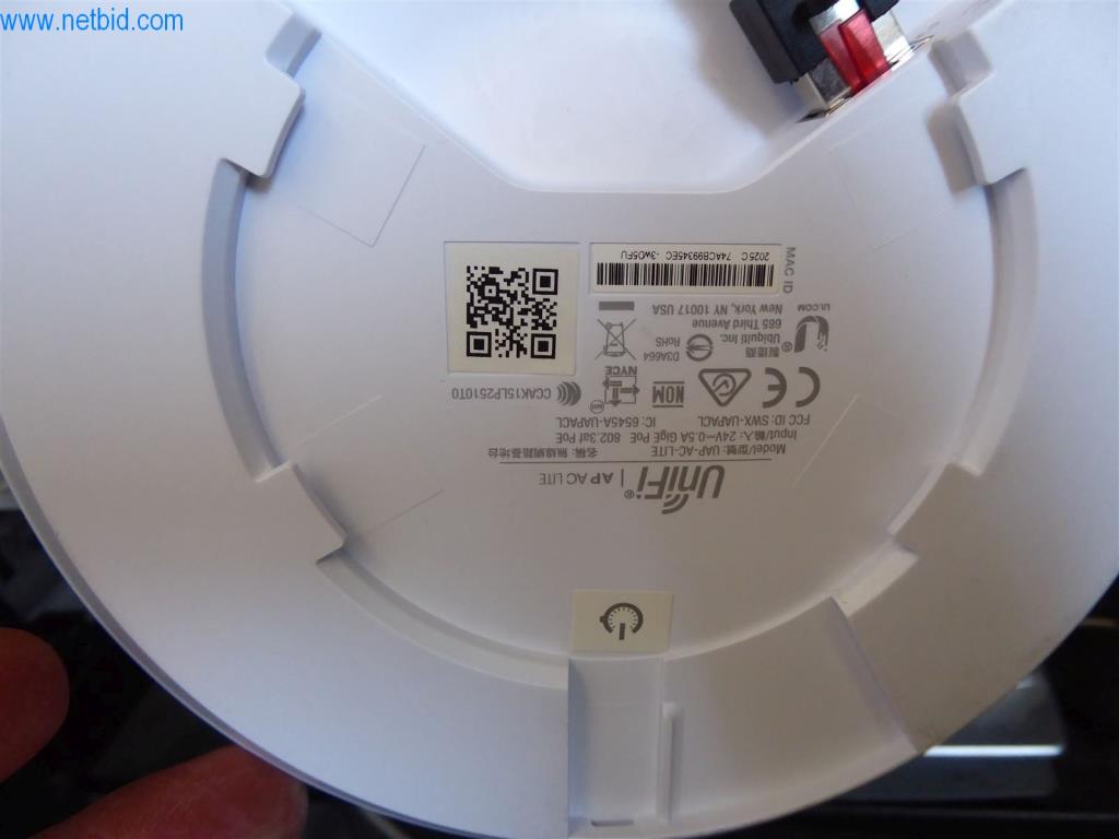 Dobro vzdrževani stroji iz sektorja notranjega oblikovanja in gradbeništva-2