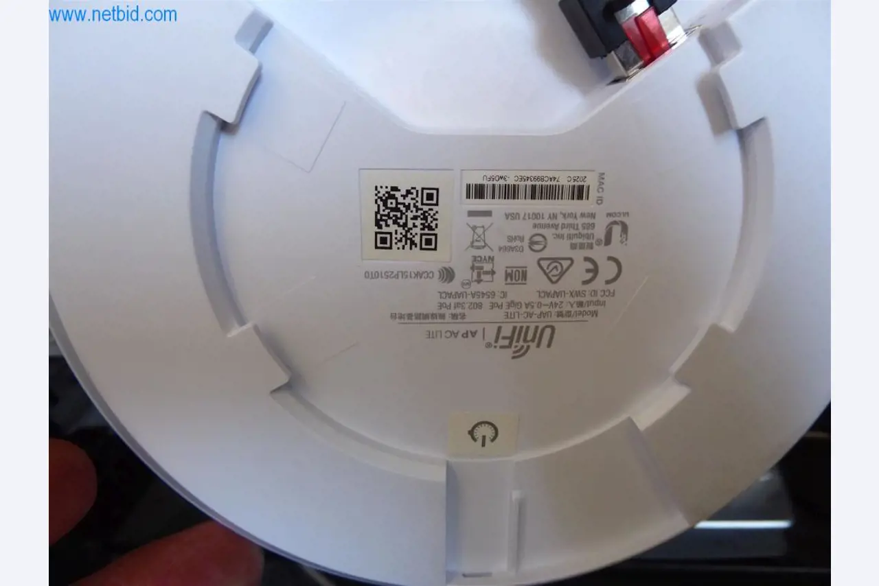 Dobro vzdrževani stroji iz sektorja notranjega oblikovanja in gradbeništva-2