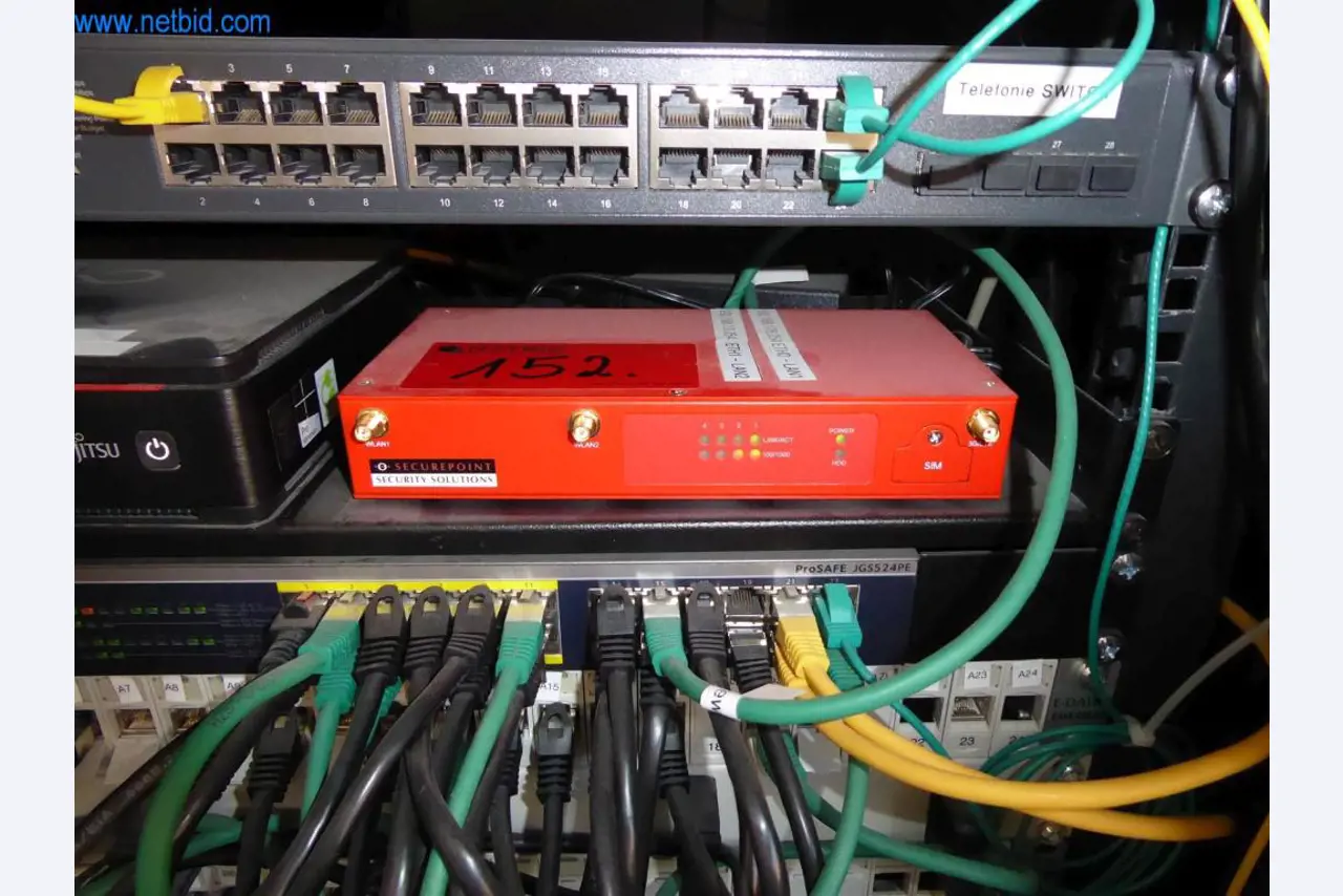 Dobře udržované stroje z oblasti interiérového designu a stavebnictví-1