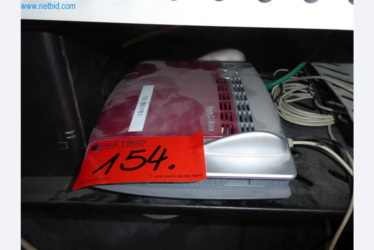 Máquinas en buen estado del sector del diseño de interiores y la construcción-1