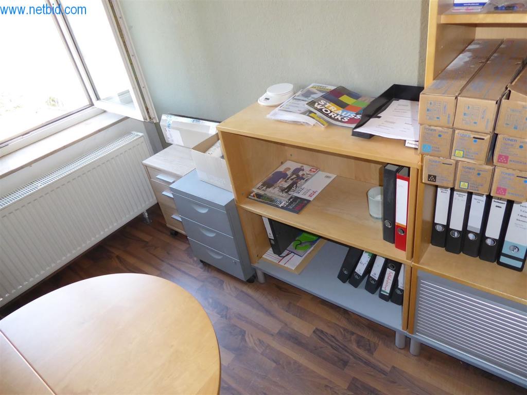 Máquinas en buen estado del sector del diseño de interiores y la construcción-8