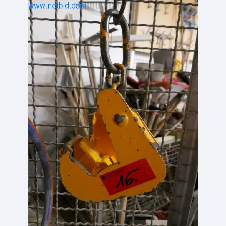 Máquinas en buen estado del sector del diseño de interiores y la construcción-1