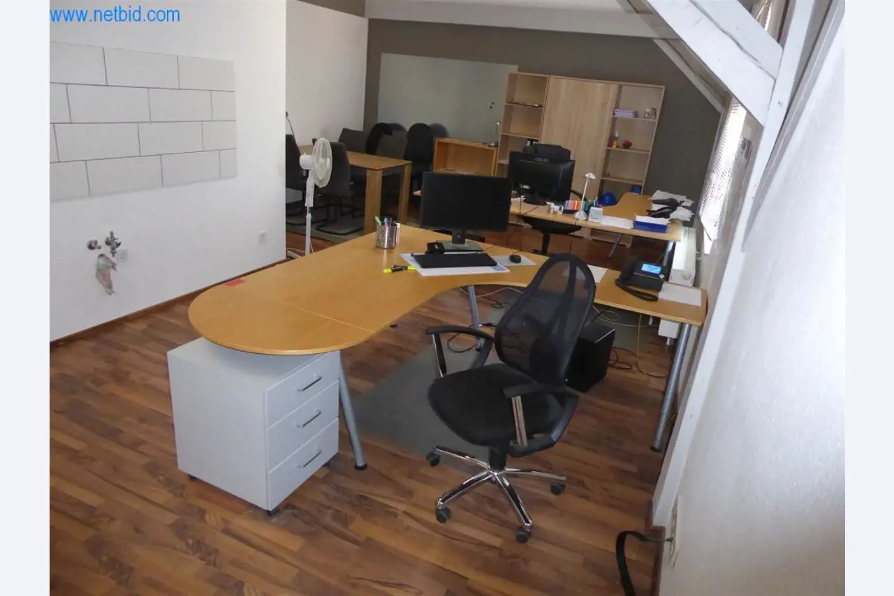 Goed onderhouden machines uit de interieur- en bouwsector-3