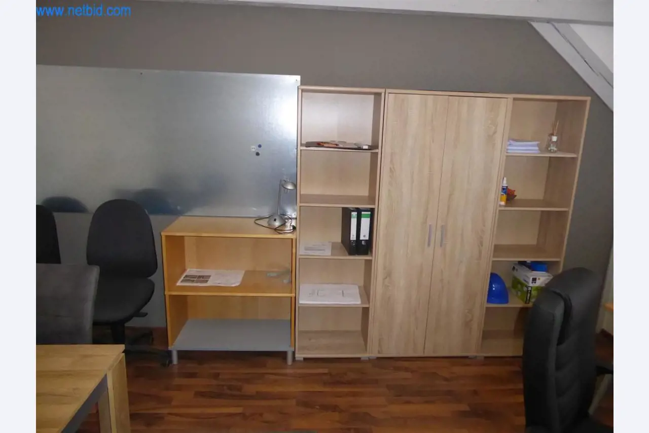 Goed onderhouden machines uit de interieur- en bouwsector-6