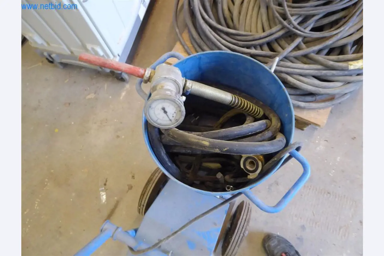 Goed onderhouden machines uit de interieur- en bouwsector-5