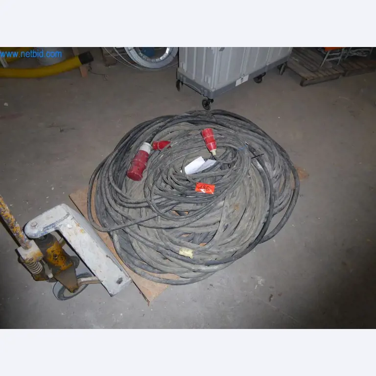 Máquinas en buen estado del sector del diseño de interiores y la construcción-1