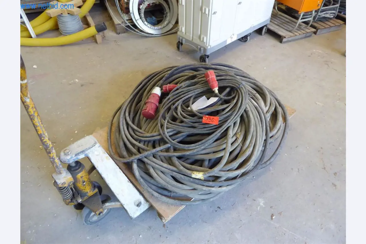 Máquinas en buen estado del sector del diseño de interiores y la construcción-2