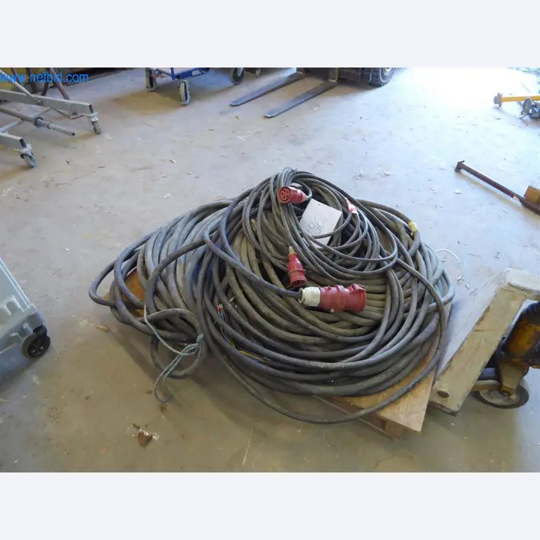 Máquinas en buen estado del sector del diseño de interiores y la construcción-3