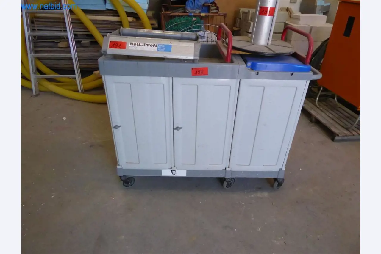 Máquinas en buen estado del sector del diseño de interiores y la construcción-1