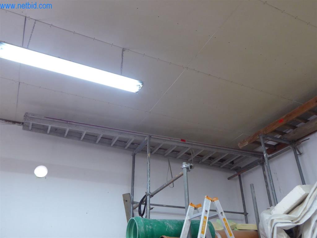 Máquinas en buen estado del sector del diseño de interiores y la construcción-2