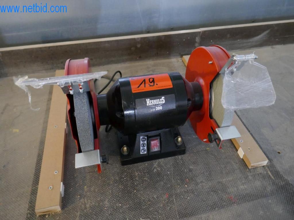 Máquinas en buen estado del sector del diseño de interiores y la construcción-2