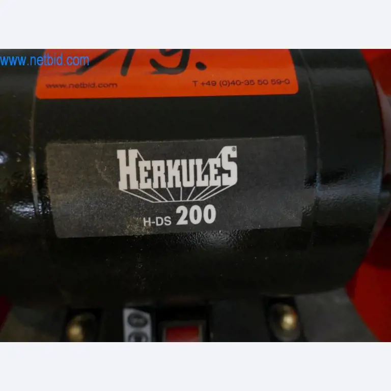 Goed onderhouden machines uit de interieur- en bouwsector-3