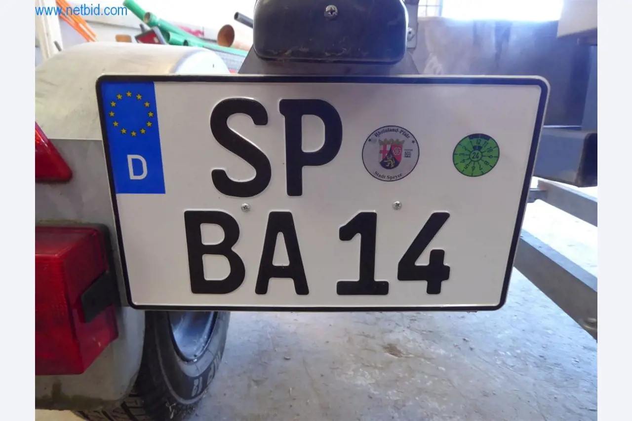 Goed onderhouden machines uit de interieur- en bouwsector-12