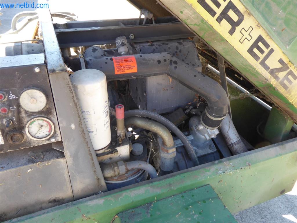 Máquinas bem conservadas do sector da decoração de interiores e da construção-11