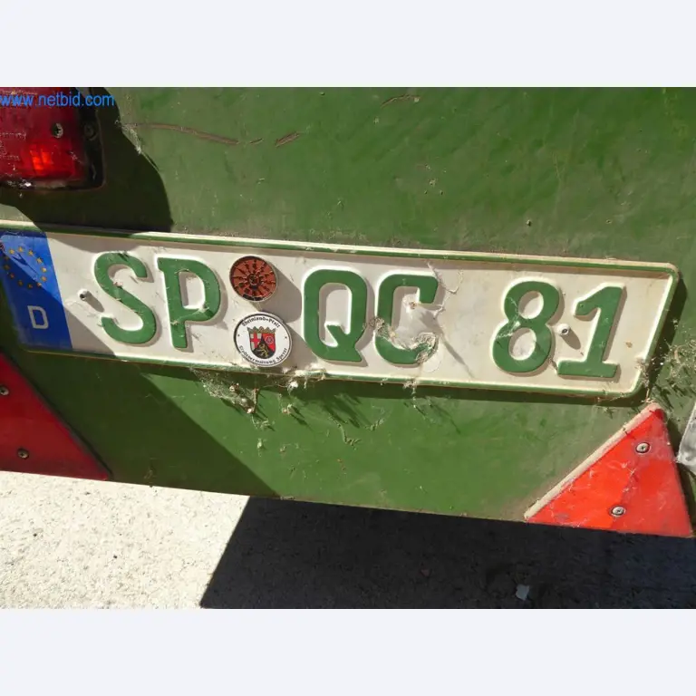 Well-maintained machines from the interior finishing and building trades sector-3