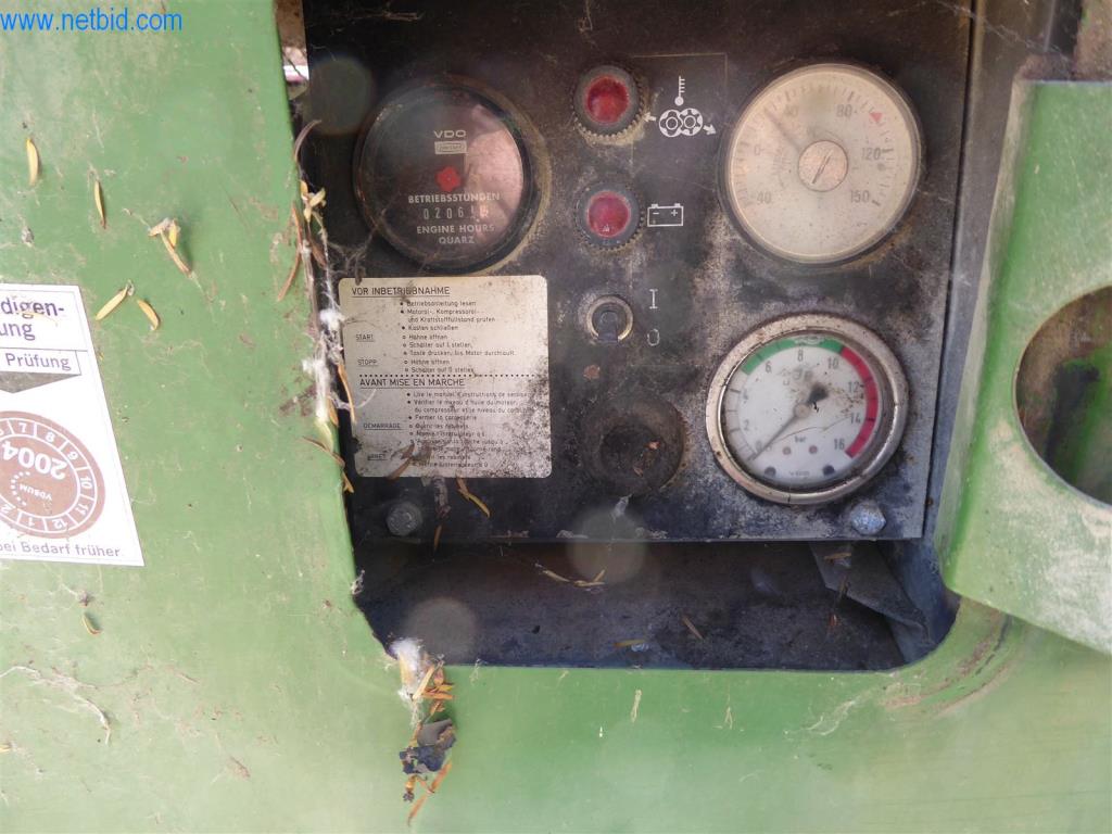 Máquinas bem conservadas do sector da decoração de interiores e da construção-4