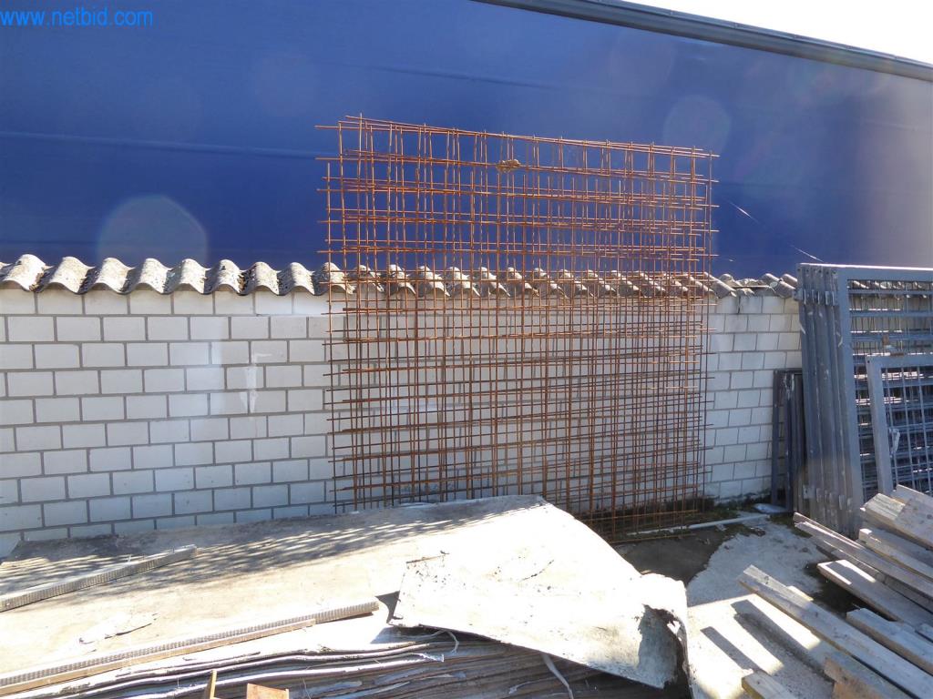 Dobře udržované stroje z oblasti interiérového designu a stavebnictví-10